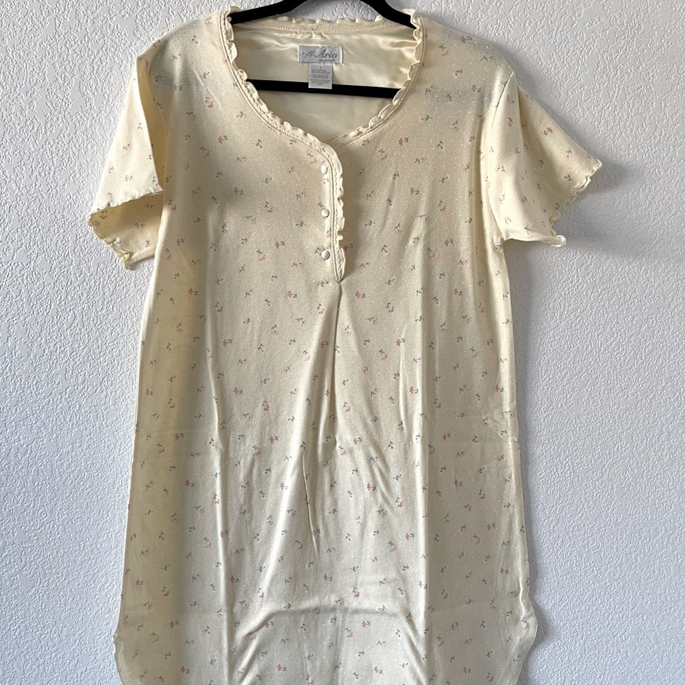 Aria night gown